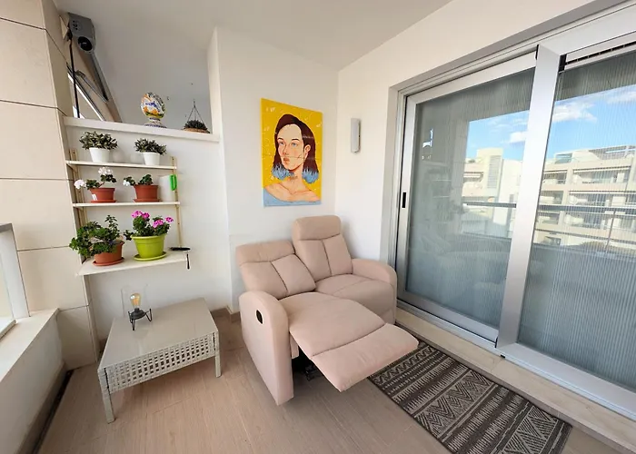 Apartments 4814 З Bedrooms San Pedro